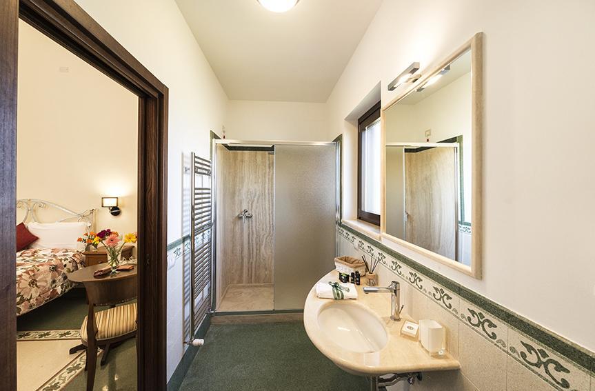 Podere Giovanni Olivo Farm stay Tarquinia